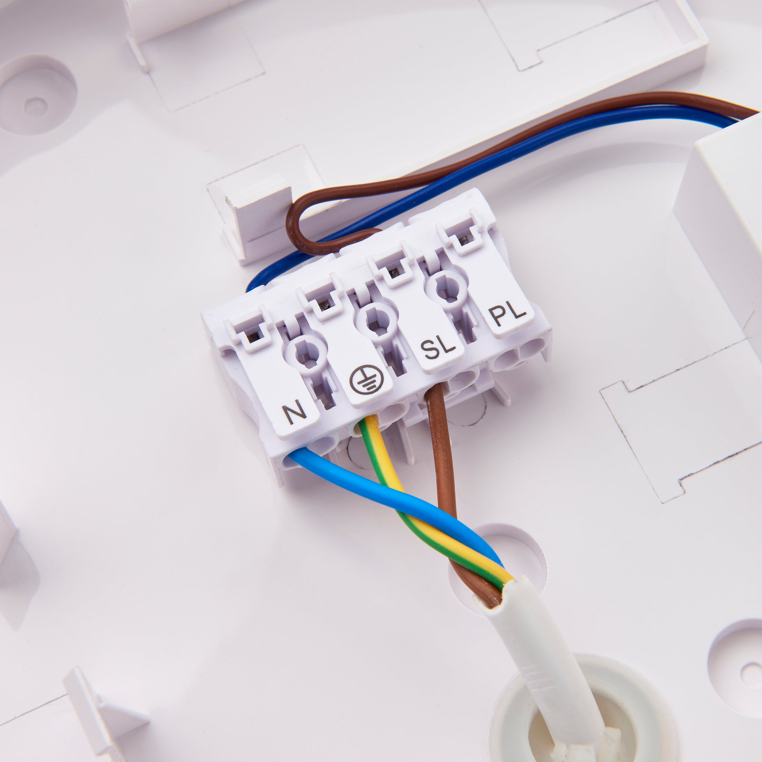 Saxby HeroULTRA CCT Tri Wattage Bulkhead