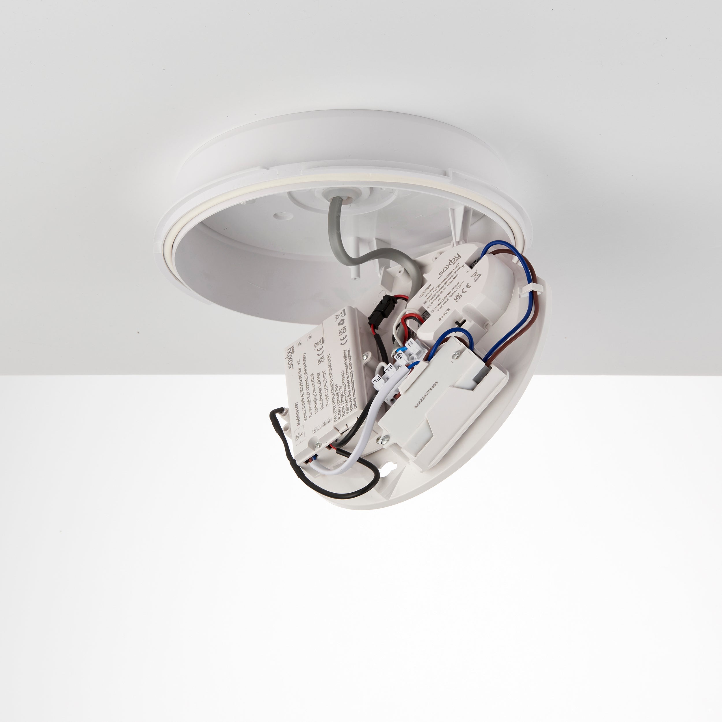 HeroPRO Mini Bulkhead Microwave & Emergency IP65