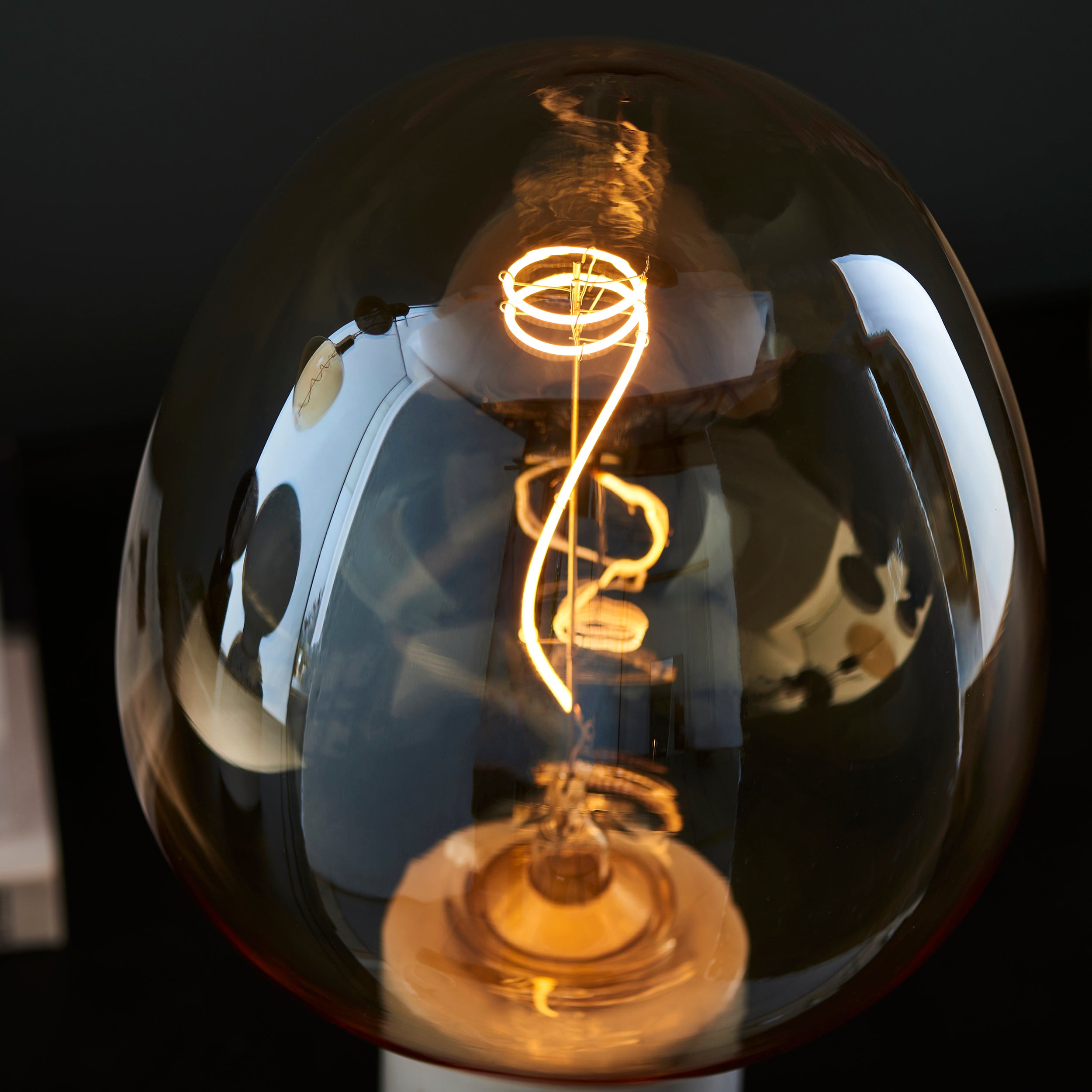 Swirl LED Bulb. Amber Glass