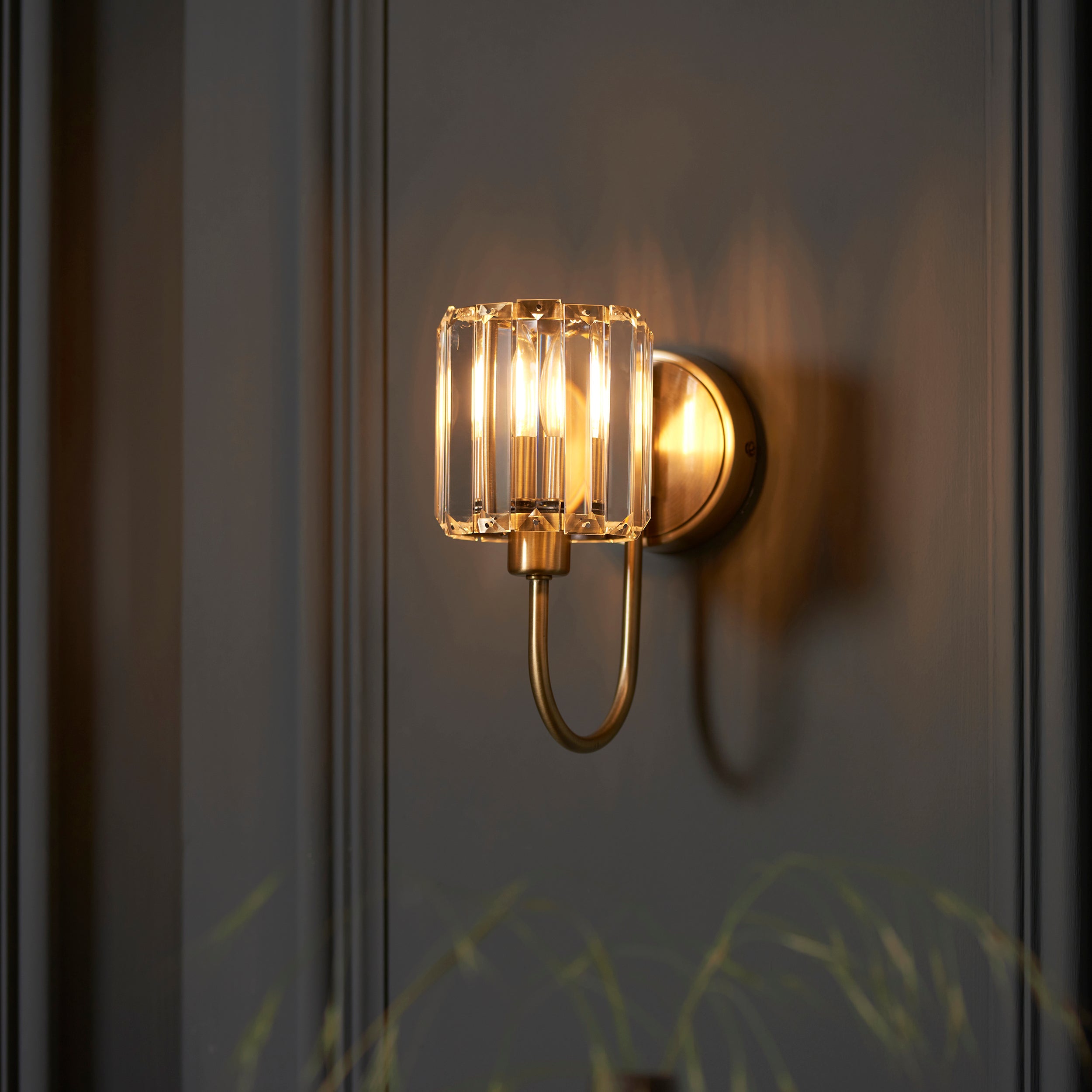 Berenice Sophisticated Antique Brass Wall Light