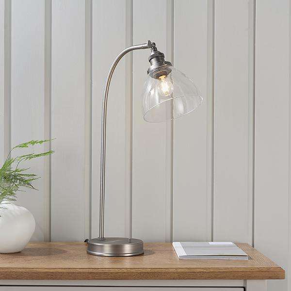 Armstrong Lighting:Hansen Task Table Lamp